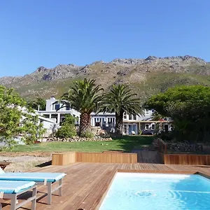 Bloemenzee Boutique 4* Gordonʼs Bay